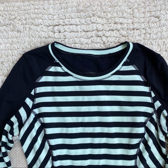 LULULEMON sea stripe mint and black striped Run: Reflect long sleeve tee 4 - Picture 2 of 11